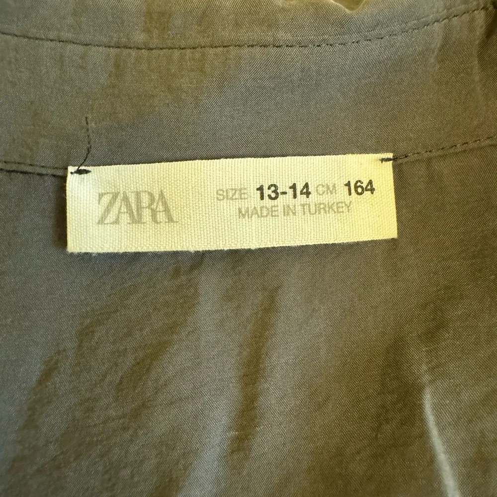 Zara button up - Picture 2 of 5
